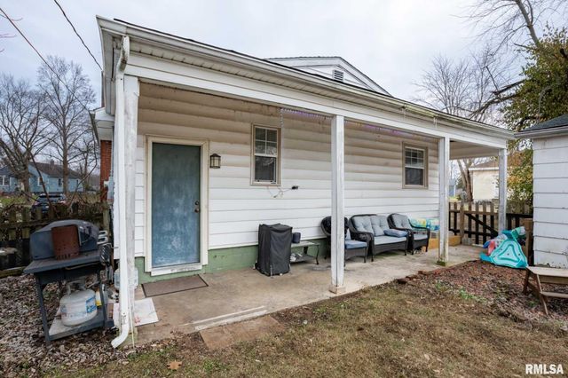 712 CIRCLE Drive, Marion, IL 62959