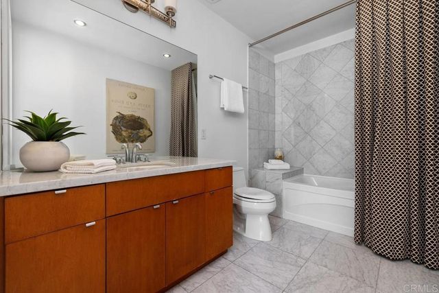 550 Front Street 1706, San Diego, CA 92101