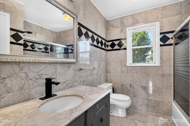 12 Mershon Lane, Plainsboro, NJ 08536