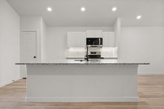 3034 138th Street, Lubbock, TX 79423