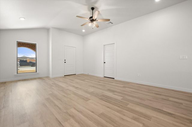 3034 138th Street, Lubbock, TX 79423