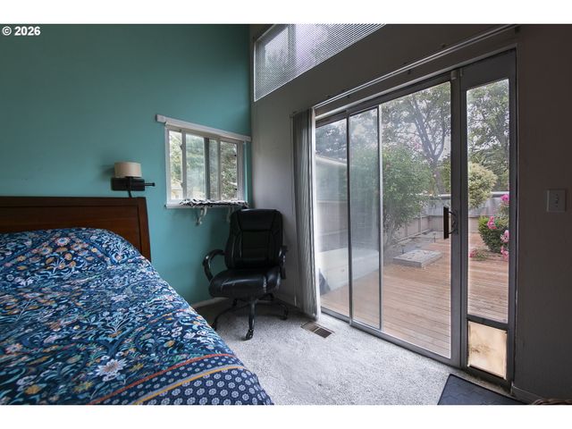 1785 Nw ROLLING HILL Dr, Beaverton, OR 97006