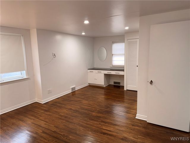 308 Mount Vernon Road, Amherst, NY 14226