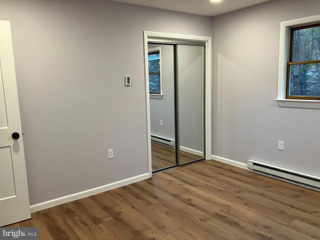 2096 SCARBOROUGH WAY, Bushkill, PA 18324