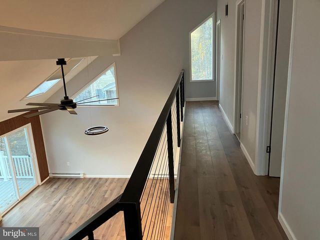 2096 SCARBOROUGH WAY, Bushkill, PA 18324