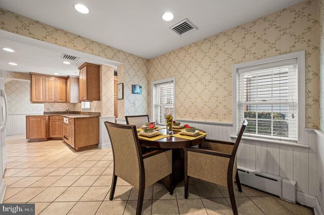 601 S EAGLE RD, Havertown, PA 19083