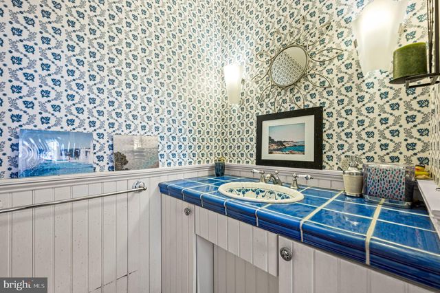 601 S EAGLE RD, Havertown, PA 19083