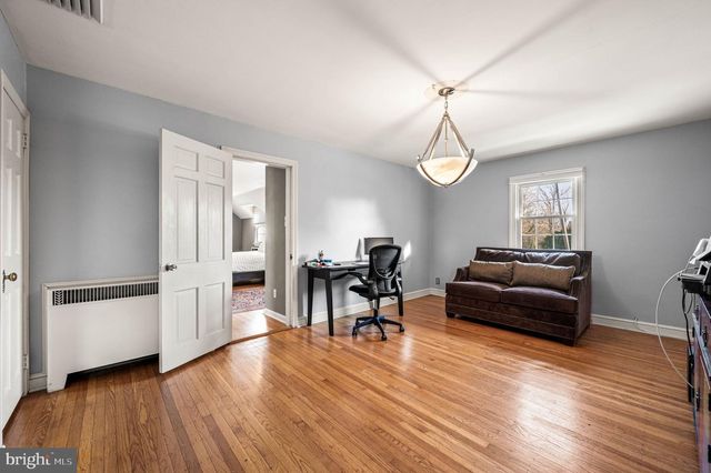 601 S EAGLE RD, Havertown, PA 19083