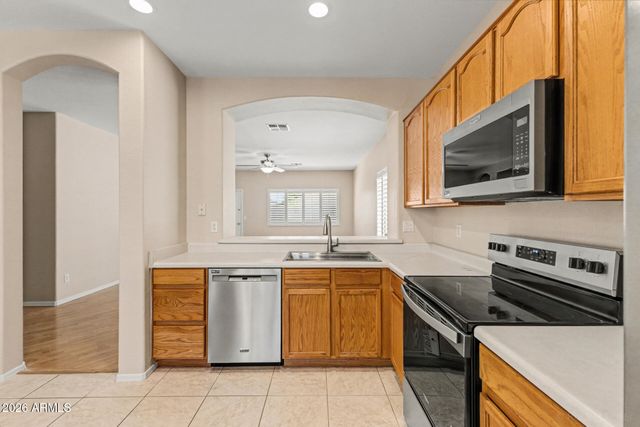 8373 W MARY ANN Drive, Peoria, AZ 85382