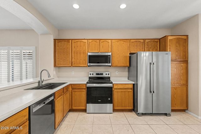 8373 W MARY ANN Drive, Peoria, AZ 85382