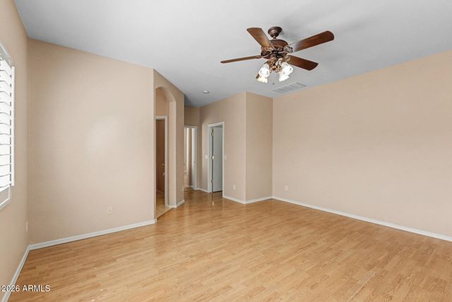 8373 W MARY ANN Drive, Peoria, AZ 85382