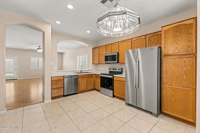 8373 W MARY ANN Drive, Peoria, AZ 85382