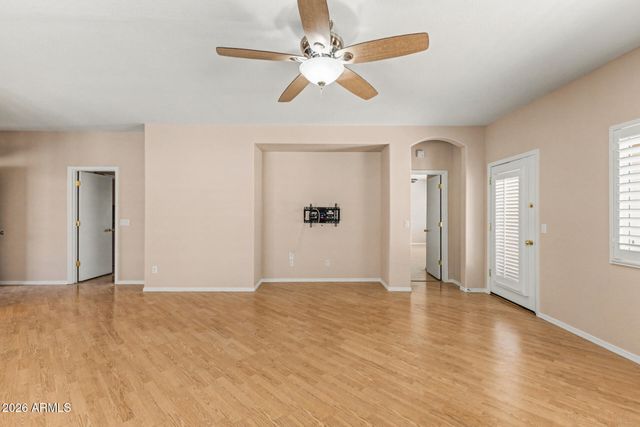 8373 W MARY ANN Drive, Peoria, AZ 85382