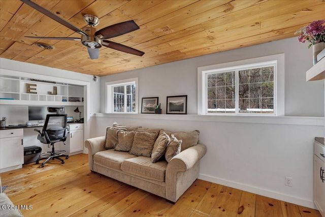 63 Rainbow Trail, Queensbury, NY 12804
