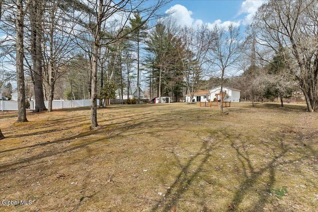 63 Rainbow Trail, Queensbury, NY 12804