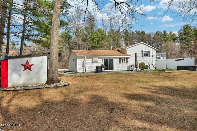 63 Rainbow Trail, Queensbury, NY 12804