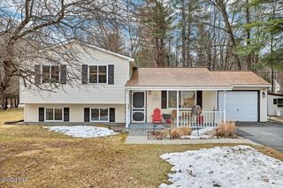 63 Rainbow Trail, Queensbury, NY 12804