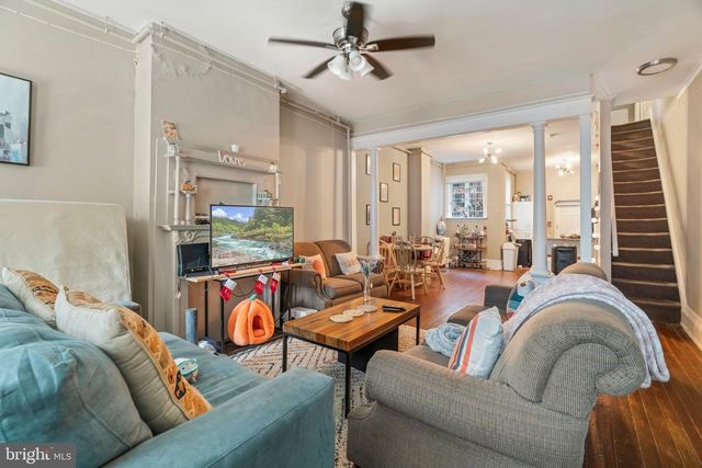 4139 WOODLAND AVE, Philadelphia, PA 19104
