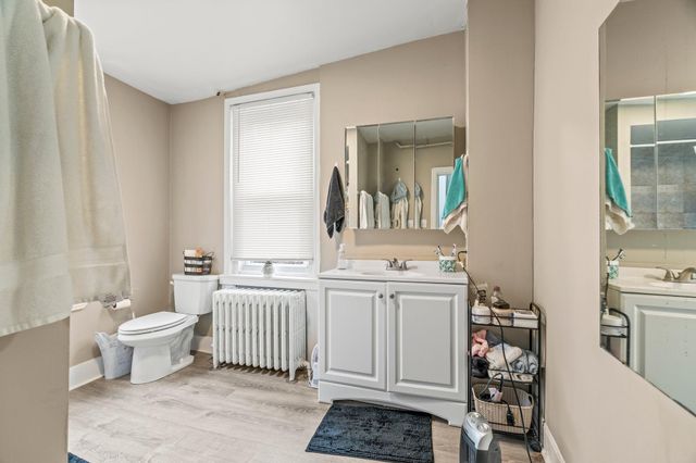 4139 WOODLAND AVE, Philadelphia, PA 19104
