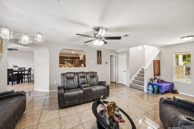 8810 Mesa, San Antonio, TX 78224