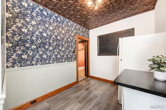 8 Kircher Place, Belleville, IL 62220