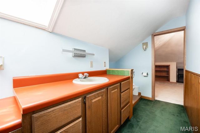 8 Kircher Place, Belleville, IL 62220