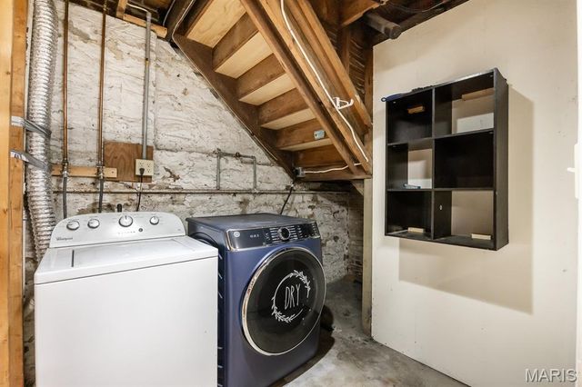 8 Kircher Place, Belleville, IL 62220