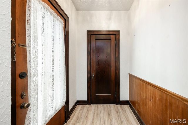 8 Kircher Place, Belleville, IL 62220