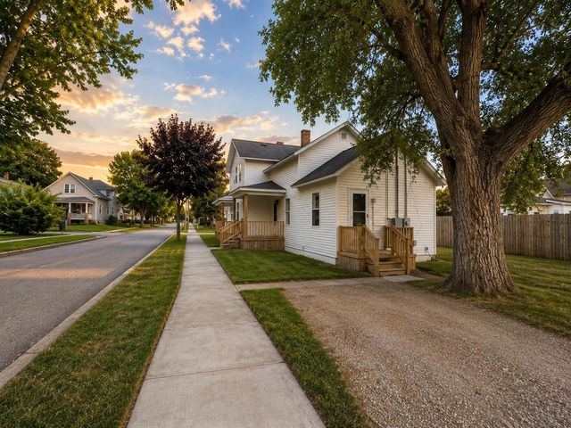 1400 Wilson Street, Bay City, MI 48708