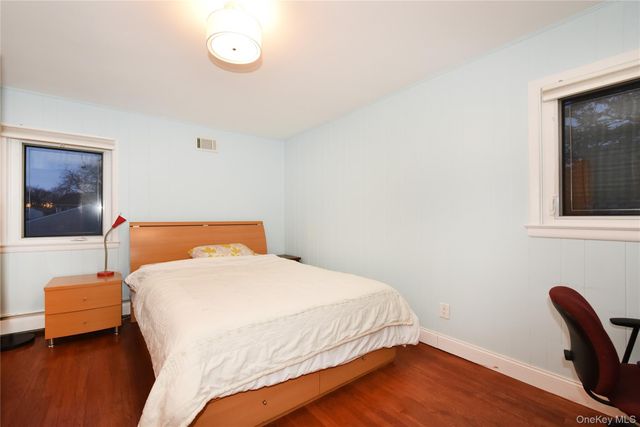 116 Nottingham Road, Manhasset Hills, NY 11040