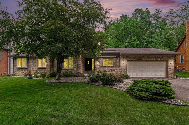 5635 Stanhope Street, West Bloomfield Twp, MI 48322
