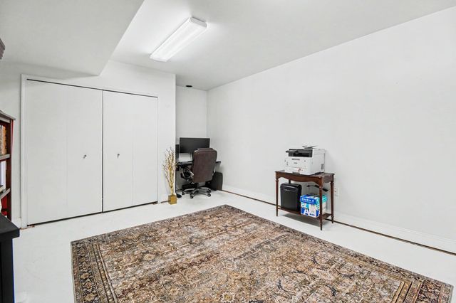 5635 Stanhope Street, West Bloomfield Twp, MI 48322