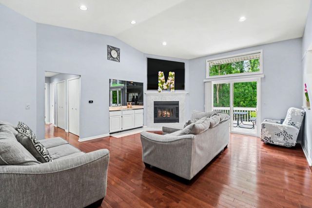 5635 Stanhope Street, West Bloomfield Twp, MI 48322