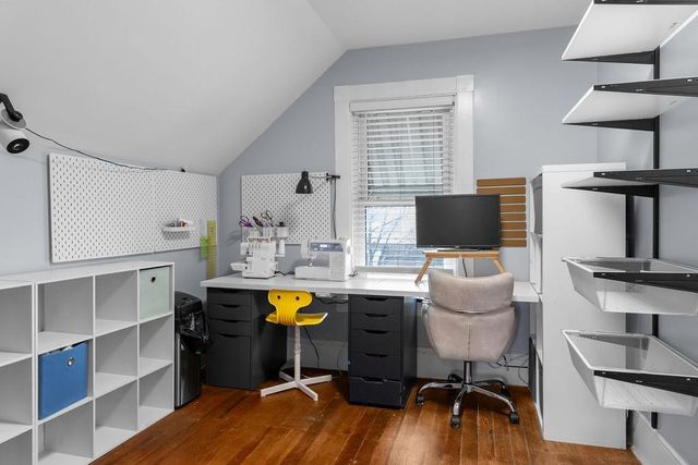 36 S Maple Street, Manchester, NH 03103