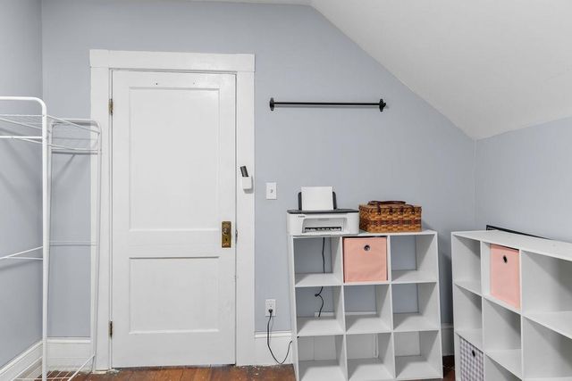 36 S Maple Street, Manchester, NH 03103