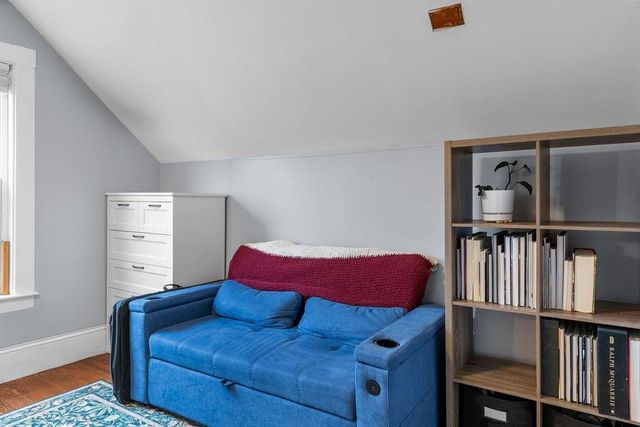 36 S Maple Street, Manchester, NH 03103