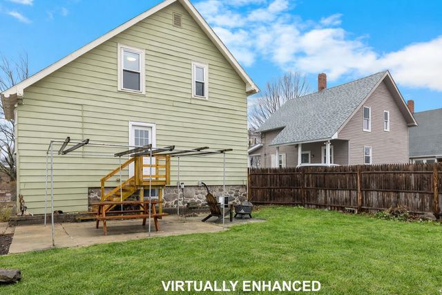 36 S Maple Street, Manchester, NH 03103