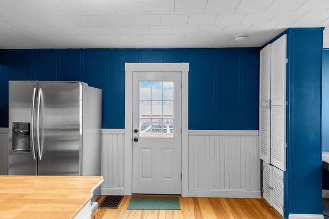 36 S Maple Street, Manchester, NH 03103