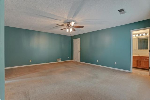 3115 Country Lake Drive, Powder Springs, GA 30127