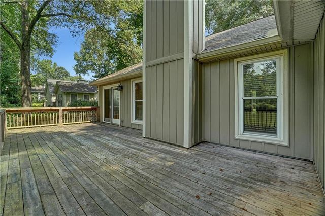 3115 Country Lake Drive, Powder Springs, GA 30127