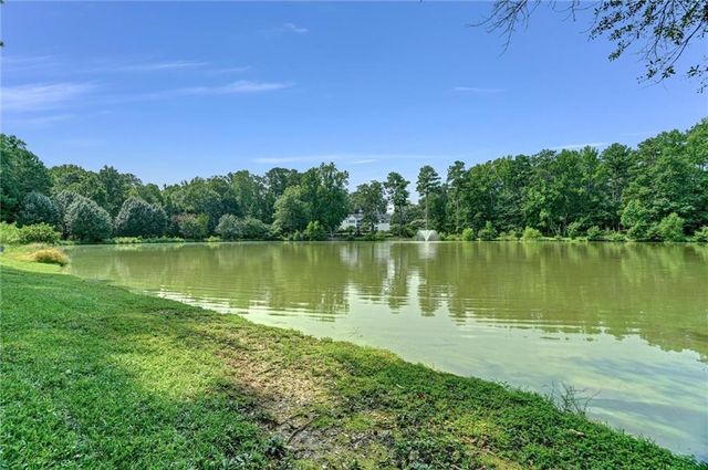 3115 Country Lake Drive, Powder Springs, GA 30127