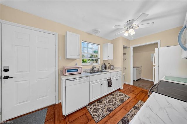 10020 Carolina ST 22, Bonita Springs, FL 34135