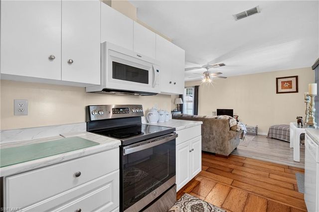 10020 Carolina ST 22, Bonita Springs, FL 34135