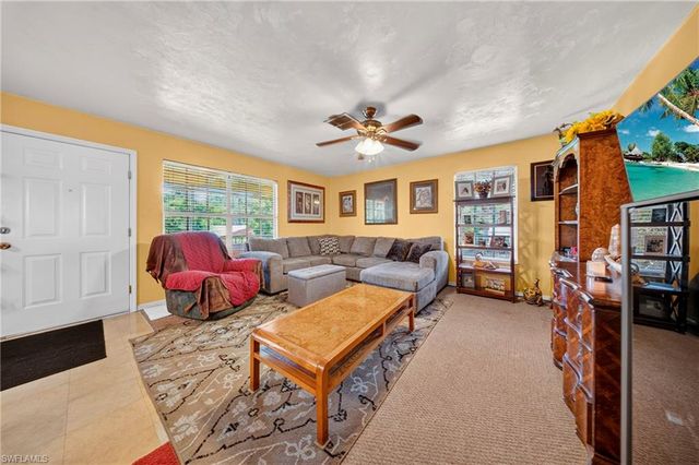 10020 Carolina ST 22, Bonita Springs, FL 34135