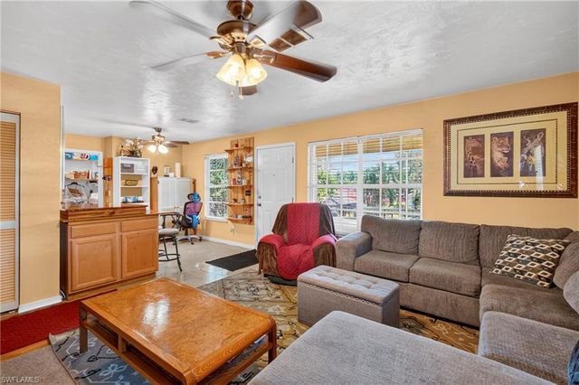 10020 Carolina ST 22, Bonita Springs, FL 34135