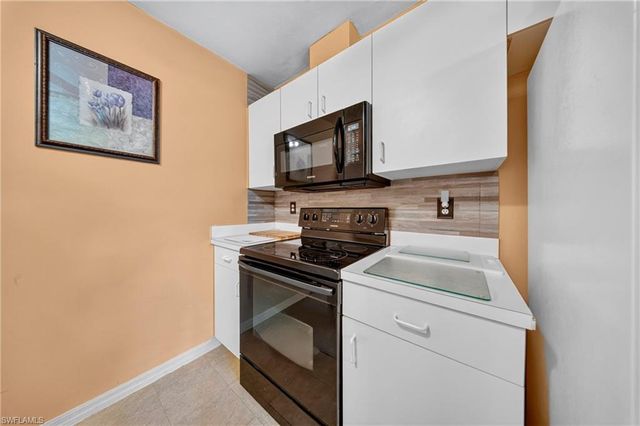 10020 Carolina ST 22, Bonita Springs, FL 34135
