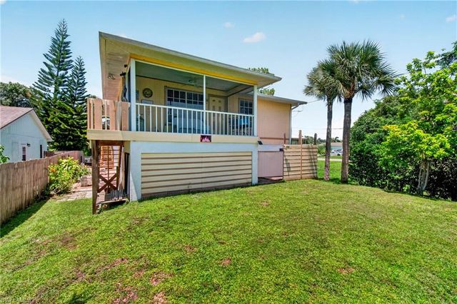 10020 Carolina ST 22, Bonita Springs, FL 34135
