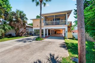 10020 Carolina ST 22, Bonita Springs, FL 34135