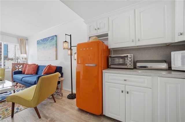 4005 Atlantic Ave Apt 112, Virginia Beach, VA 23451