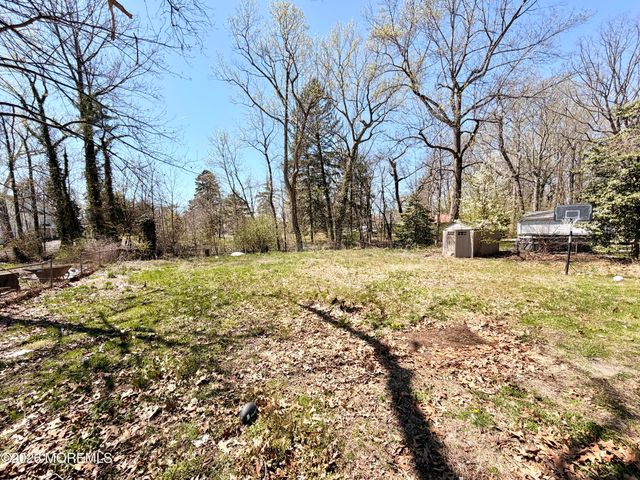 5 Pear Avenue, Browns Mills, NJ 08015